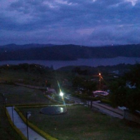 Hotel La Cuspide Calimita Bagian luar foto