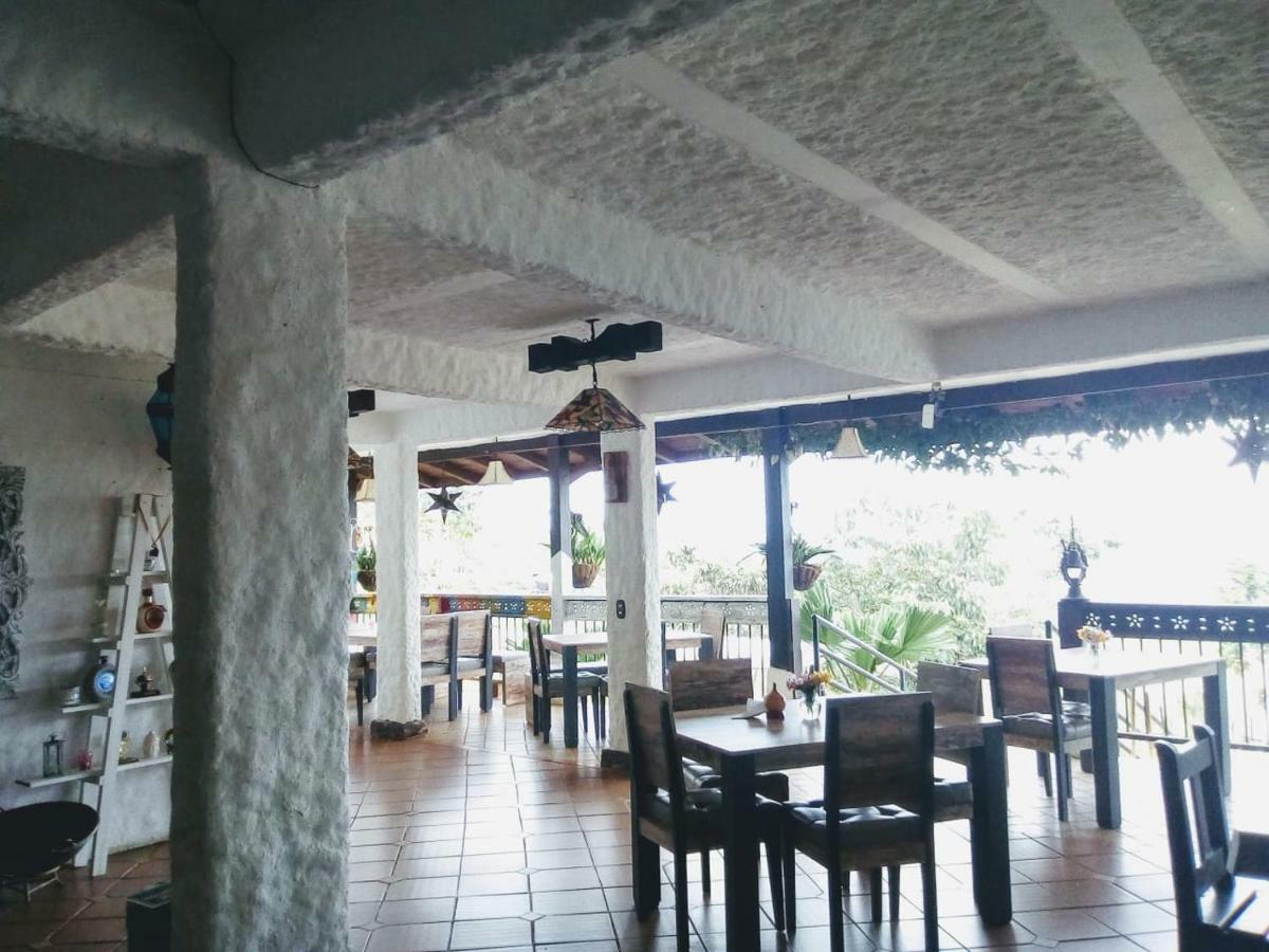 Hotel La Cuspide Calimita Bagian luar foto